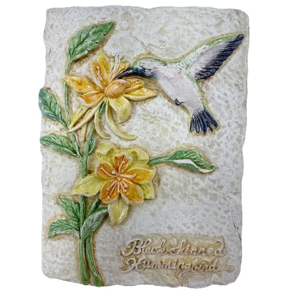 Avon Decorative Hummingbird Wall Plaques Set of‎ 3 Vintage 5x7 Floral Relief